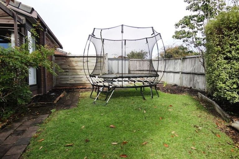 Photo of property in 1/24 Northpark Avenue, Northpark, Auckland, 2013