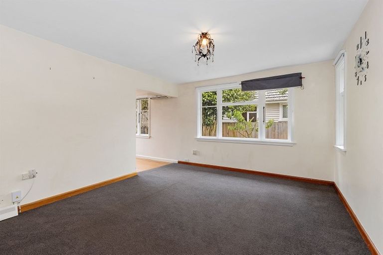 Photo of property in 145 Langdons Road, Northcote, Christchurch, 8052