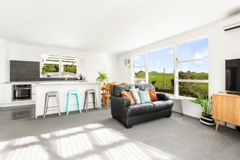 Photo of property in 179 Taiapa Road, Muriwai, Waimauku, 0881