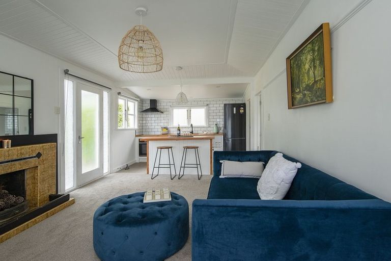 Photo of property in 9 Dickson Street, Macandrew Bay, Dunedin, 9014