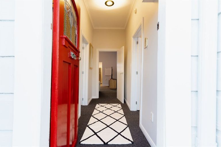 Photo of property in 228 Oxford Street, South Dunedin, Dunedin, 9012