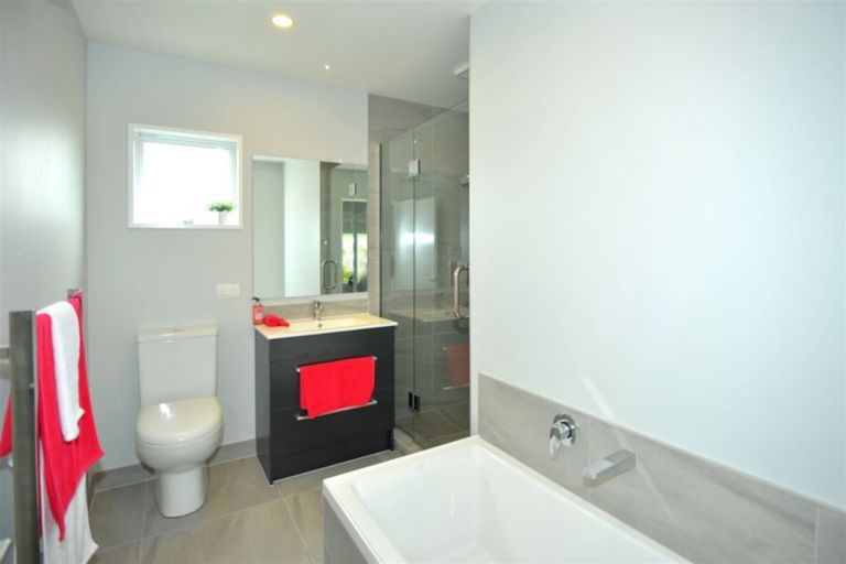 Photo of property in 142b Bishop Street, St Albans, Christchurch, 8014