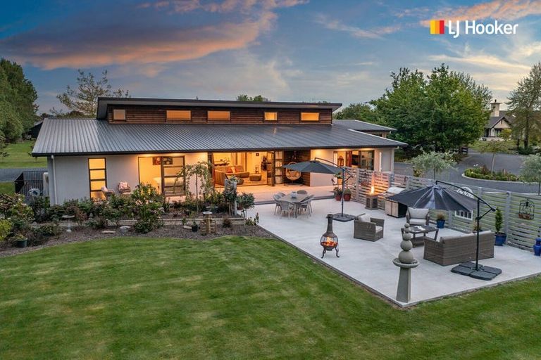 Photo of property in 1f Hoylake Street, Outram, 9019