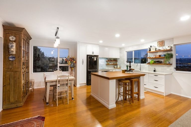 Photo of property in 16 Herewini Street, Titahi Bay, Porirua, 5022