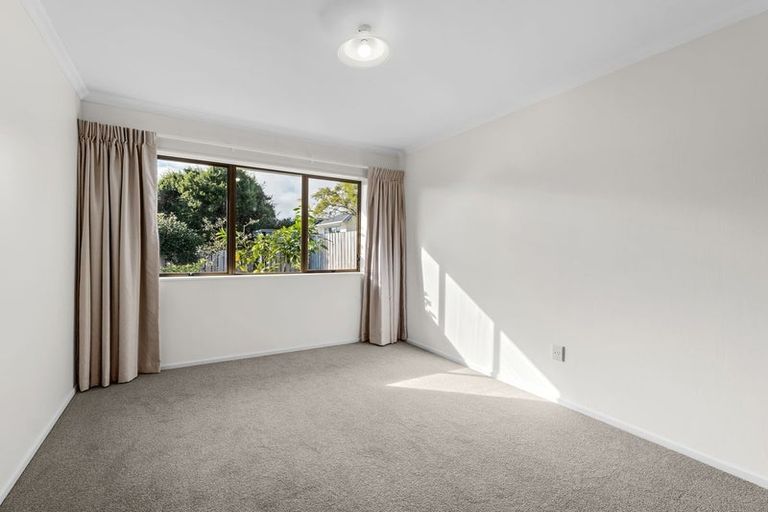 Photo of property in 123a Brooklands Road, Brooklands, New Plymouth, 4310