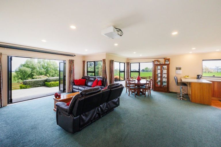Photo of property in 158 Finnis Road, Pohangina, Feilding, 4775