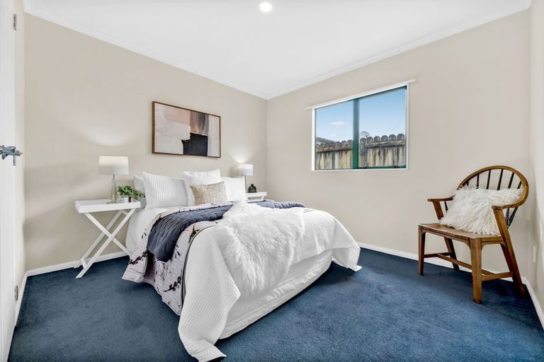 Photo of property in 20 Ardkeen Place, East Tamaki, Auckland, 2016