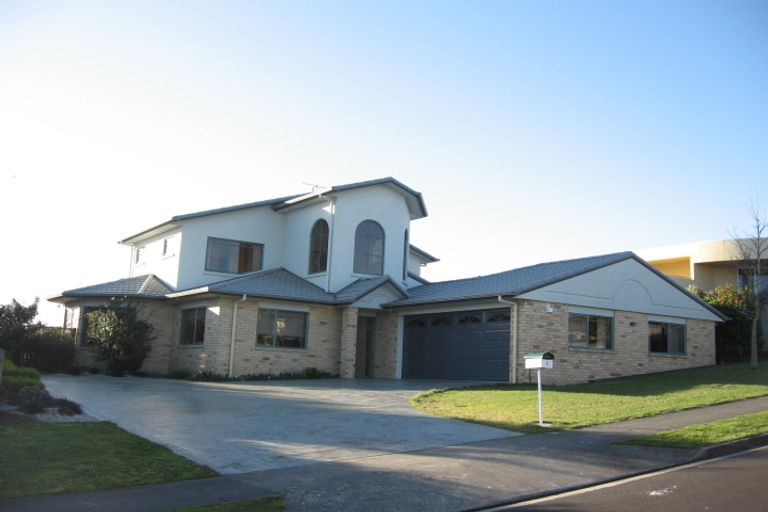 Photo of property in 5 Bircham Rise, Rototuna, Hamilton, 3210