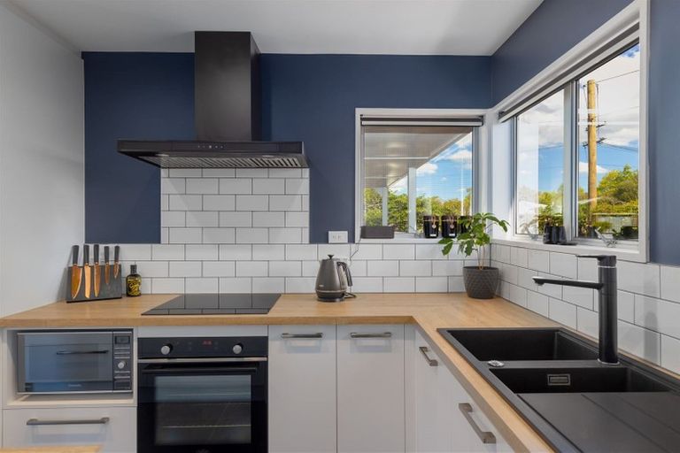 Photo of property in 6 Edward Street, Prebbleton, 7604