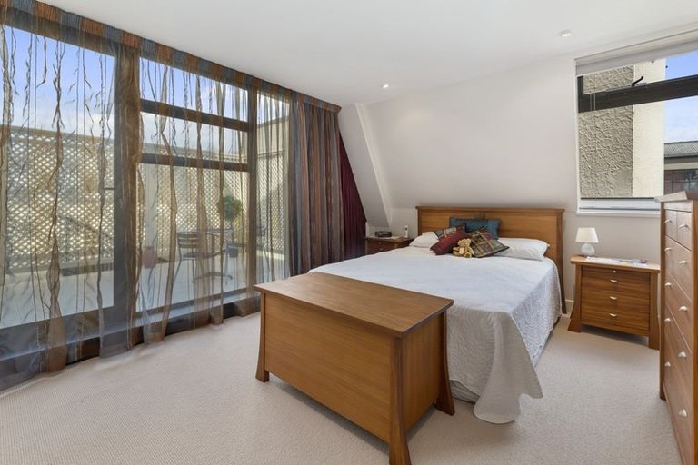 Photo of property in 1152 Whakaue Street, Rotorua, 3010