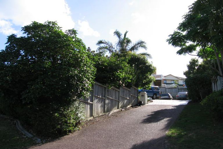Photo of property in 17 Godwin Court, Unsworth Heights, Auckland, 0632