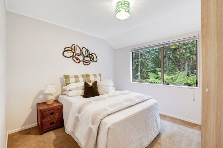 Photo of property in 2/48 Park Hill Road, Birkenhead, Auckland, 0626