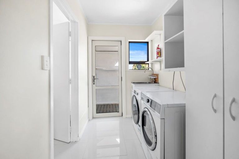 Photo of property in 6 Nihoriki Street, Koutu, Rotorua, 3010