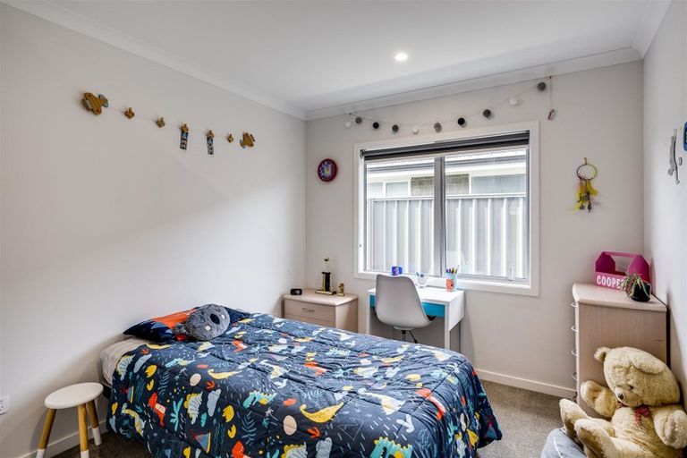 Photo of property in 28 Hurunui Drive, Te Awa, Napier, 4110