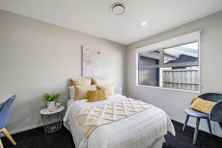 Photo of property in 73 Dynes Road, Rolleston, 7615