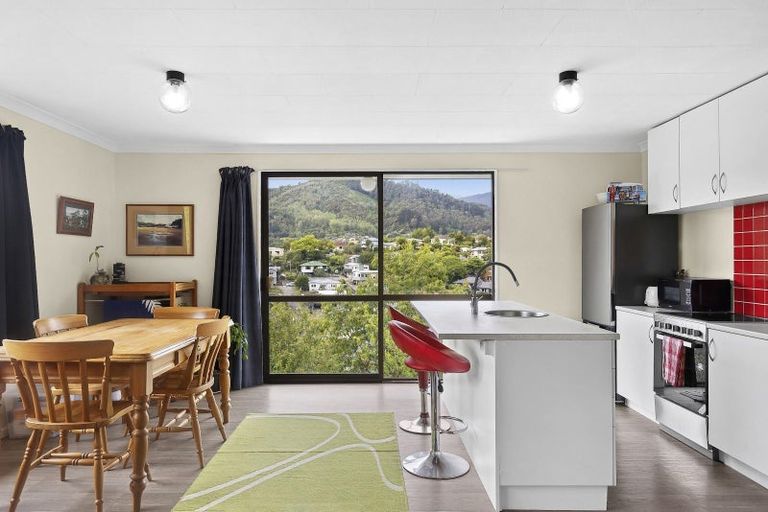 Photo of property in 58 Emano Street, Toi Toi, Nelson, 7010