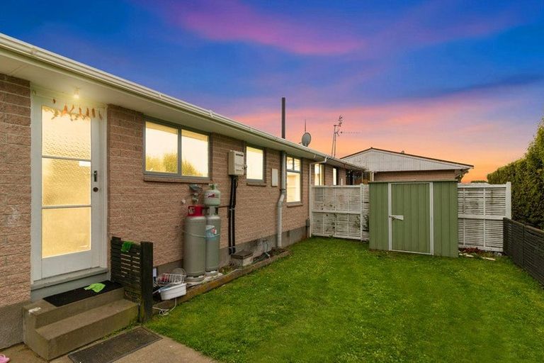Photo of property in 4/84 Amyes Road, Hornby, Christchurch, 8042
