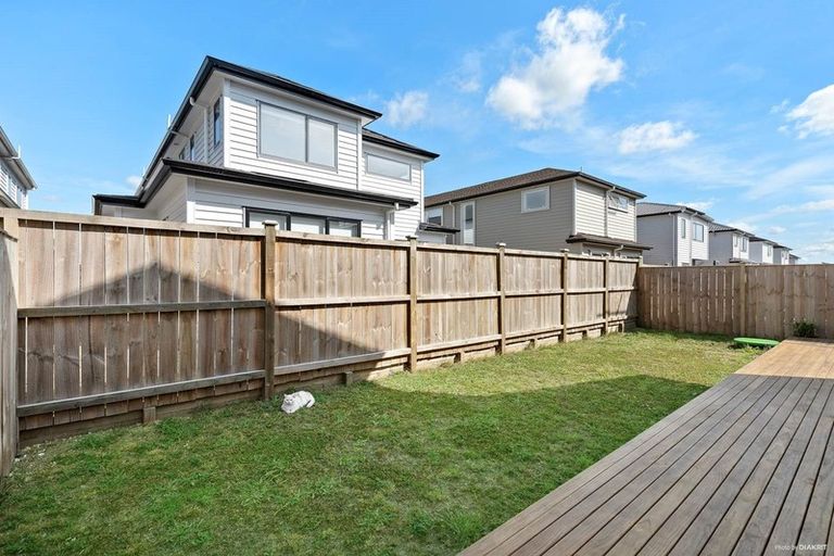 Photo of property in 19 Pinefield Road, Whenuapai, Auckland, 0618