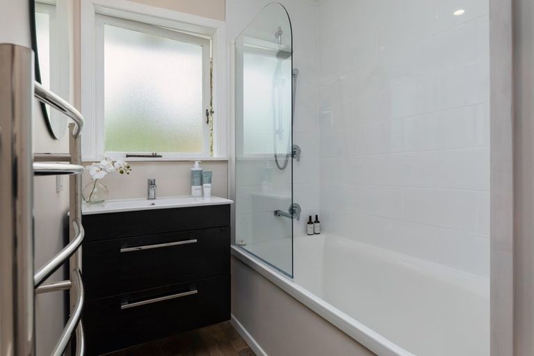 Photo of property in 2/123a Campbell Road, One Tree Hill, Auckland, 1061