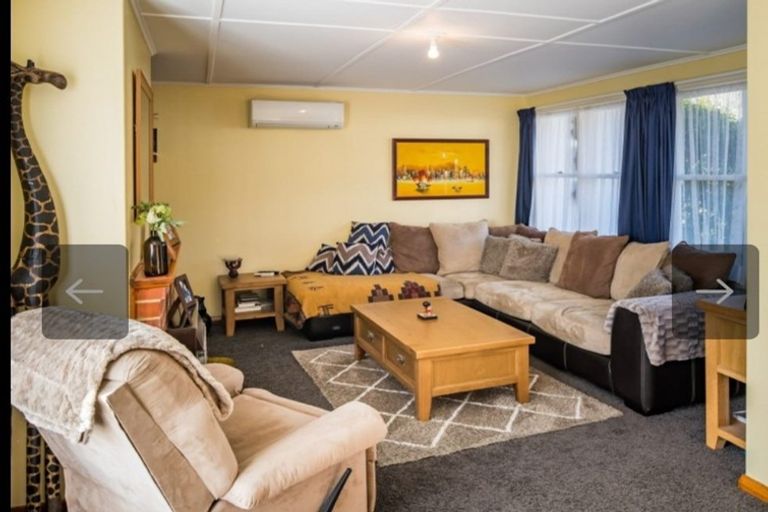 Photo of property in 209b Waddington Drive, Naenae, Lower Hutt, 5011