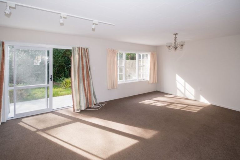 Photo of property in 42 Park Terrace, Corsair Bay, Lyttelton, 8082