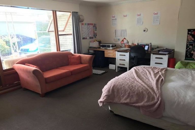 Photo of property in 23 Reading Street, Upper Riccarton, Christchurch, 8041