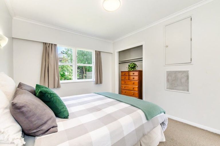 Photo of property in 1 Anthony Grove, Paraparaumu Beach, Paraparaumu, 5032