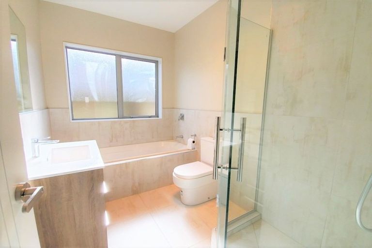 Photo of property in 50 Prado Drive, Pukekohe, 2120