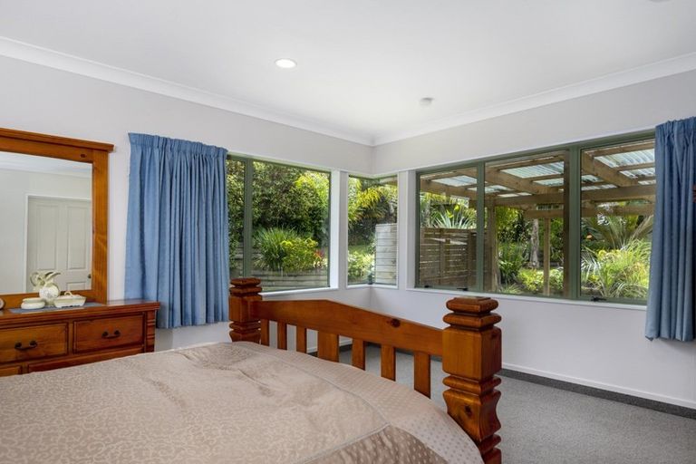 Photo of property in 19 Owen Place, Omokoroa, 3114