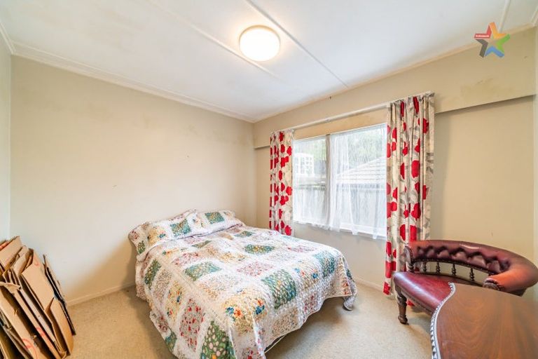 Photo of property in 59 Coast Road, Wainuiomata, Lower Hutt, 5014