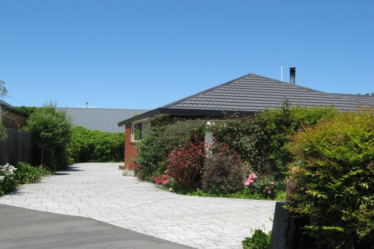 Photo of property in 9 Thoresby Mews, Avonhead, Christchurch, 8042