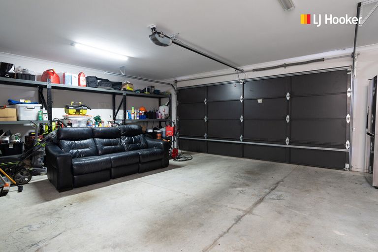 Photo of property in 17 Calluna Crescent, Mosgiel, 9024