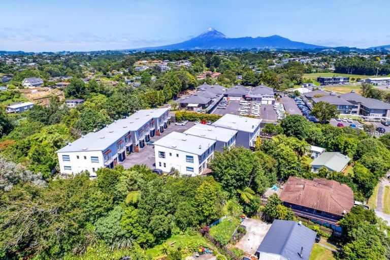 Photo of property in 10/38 Maratahu Street, Westown, New Plymouth, 4310