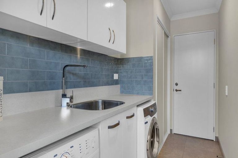 Photo of property in 24 Pegasus Main Street, Pegasus, 7612