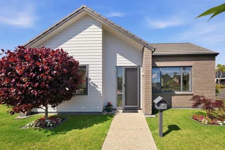 Photo of property in 5 Lanyard Street, Pyes Pa, Tauranga, 3112