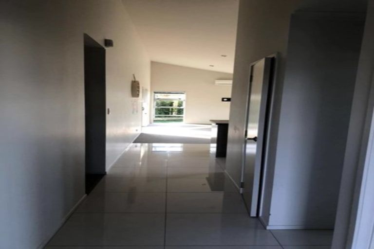 Photo of property in 24 Chalgrove Road, Huntington, Hamilton, 3210