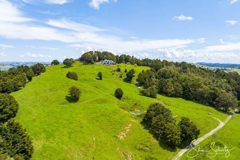 Photo of property in 338a Wairere Road, Paparoa, 0571