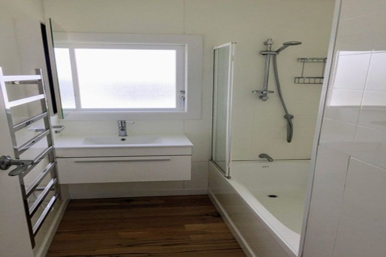 Photo of property in 9 Lancewood Avenue, Melville, Hamilton, 3206