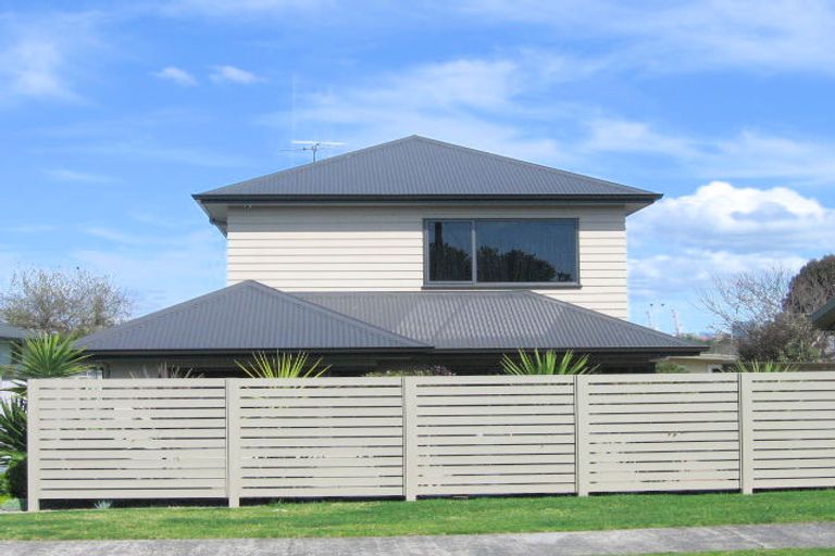 Photo of property in 14a Campbell Road, Mount Maunganui, 3116