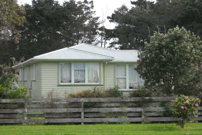 Photo of property in 61 Mosston Road, Castlecliff, Whanganui, 4501