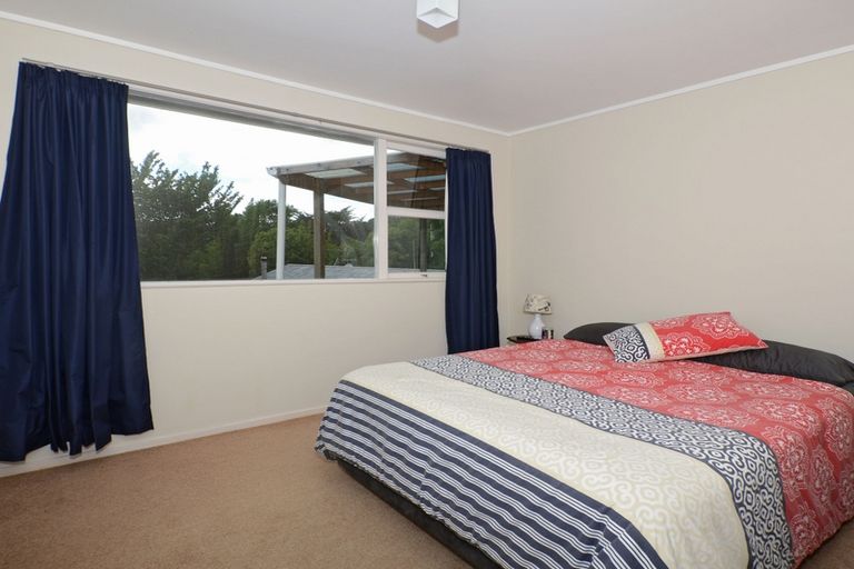 Photo of property in 44 Russell Road, Wainuiomata, Lower Hutt, 5014