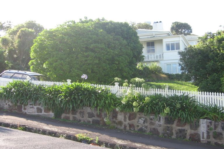 Photo of property in 11 St Aubyn Street, Devonport, Auckland, 0624