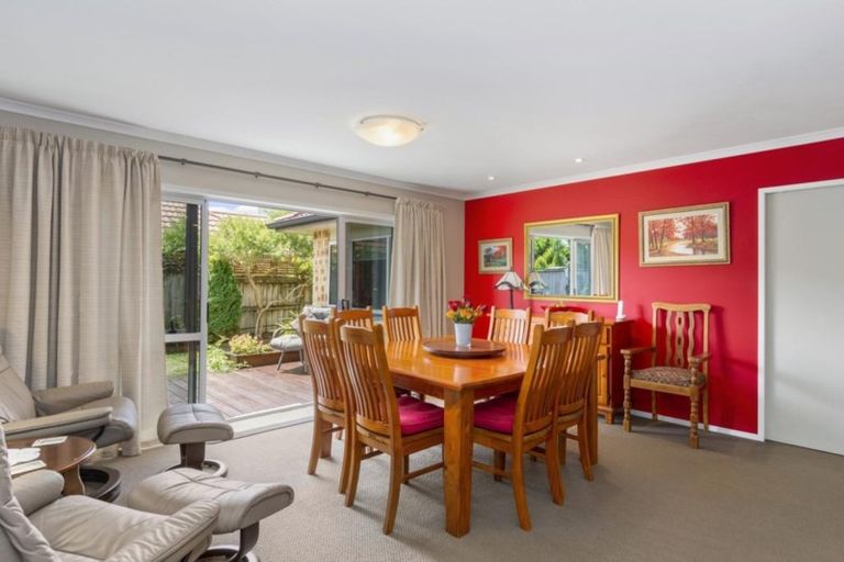 Photo of property in 6 Saratoga Court, Papamoa Beach, Papamoa, 3118