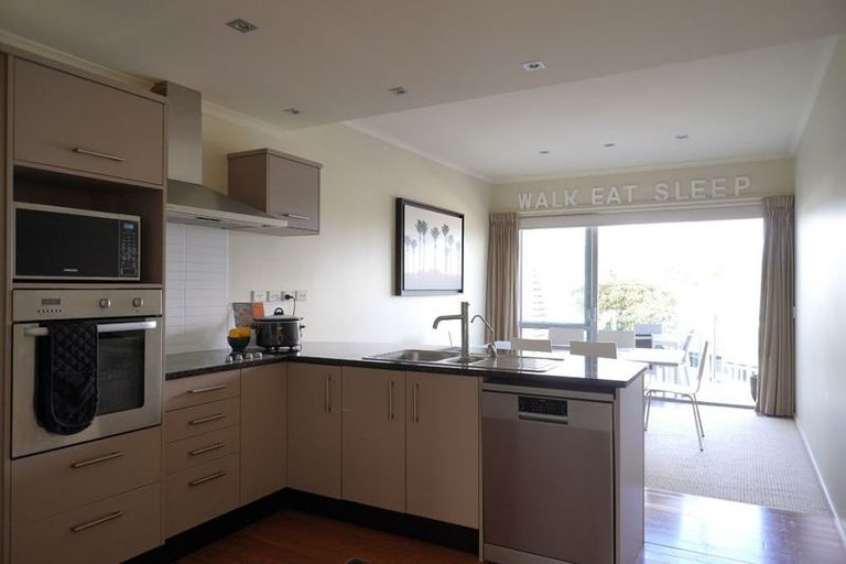 Photo of property in 26/4u Seaview Road, Paraparaumu Beach, Paraparaumu, 5032