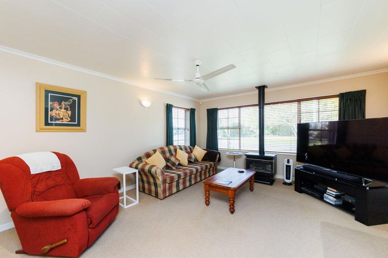 Photo of property in 83 Long Melford Road, Awapuni, Palmerston North, 4412