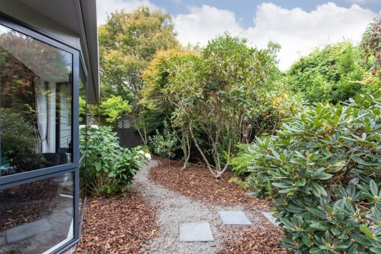 Photo of property in 17b Wairakei Road, Strowan, Christchurch, 8052