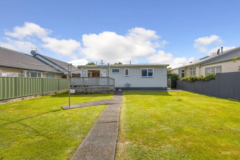 Photo of property in 12 Porutu Street, Fairfield, Lower Hutt, 5011