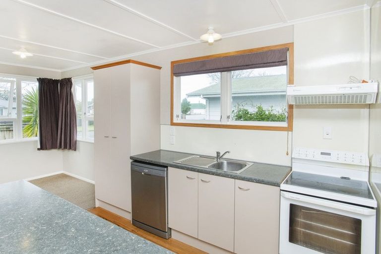 Photo of property in 28 Mary Street, Mangapapa, Gisborne, 4010