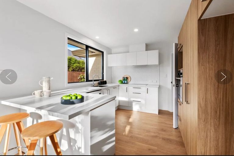 Photo of property in 14 Blighs Road, Strowan, Christchurch, 8052