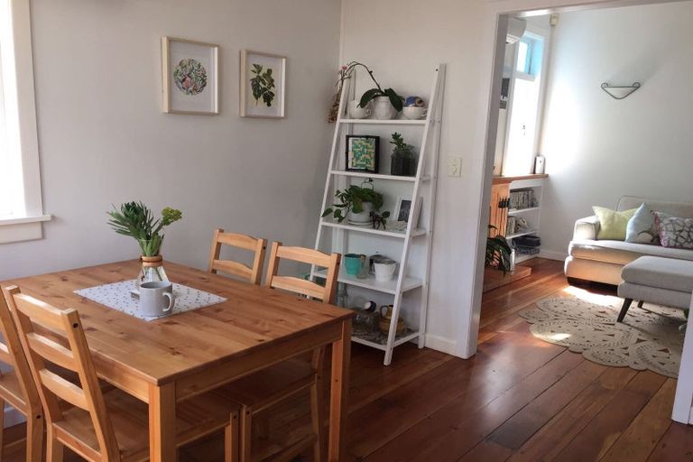 Photo of property in 1/7 Nile Road, Milford, Auckland, 0620